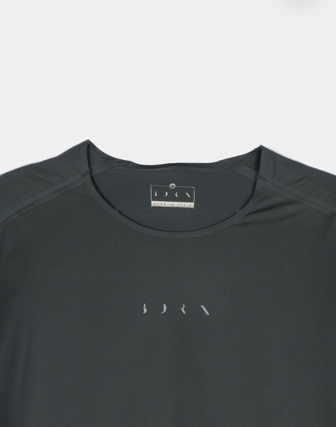 Футболка BORN Футболка BORN VOSTOK FW24CS-H12-C зеленый 46 зеленый