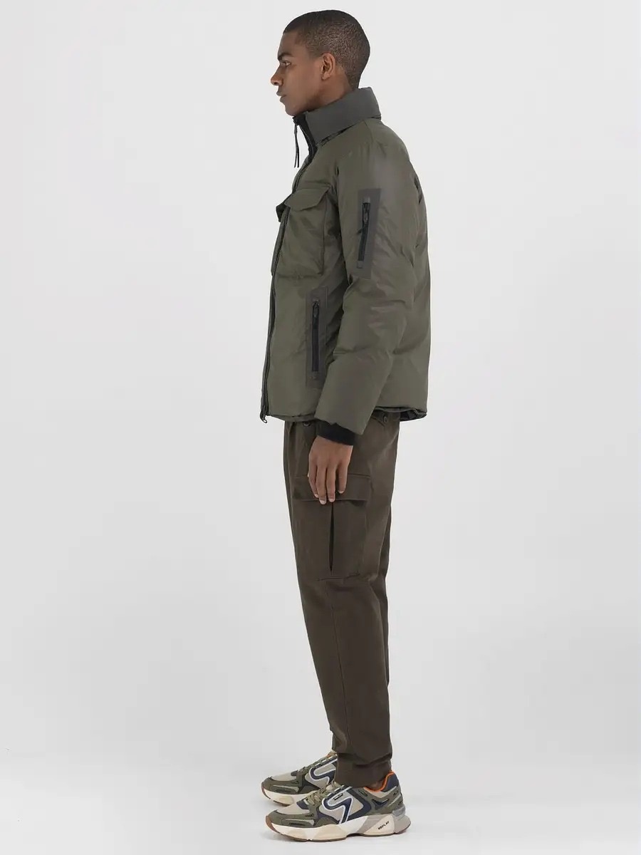 Зимняя куртка Replay M8405 .000.84966 хаки