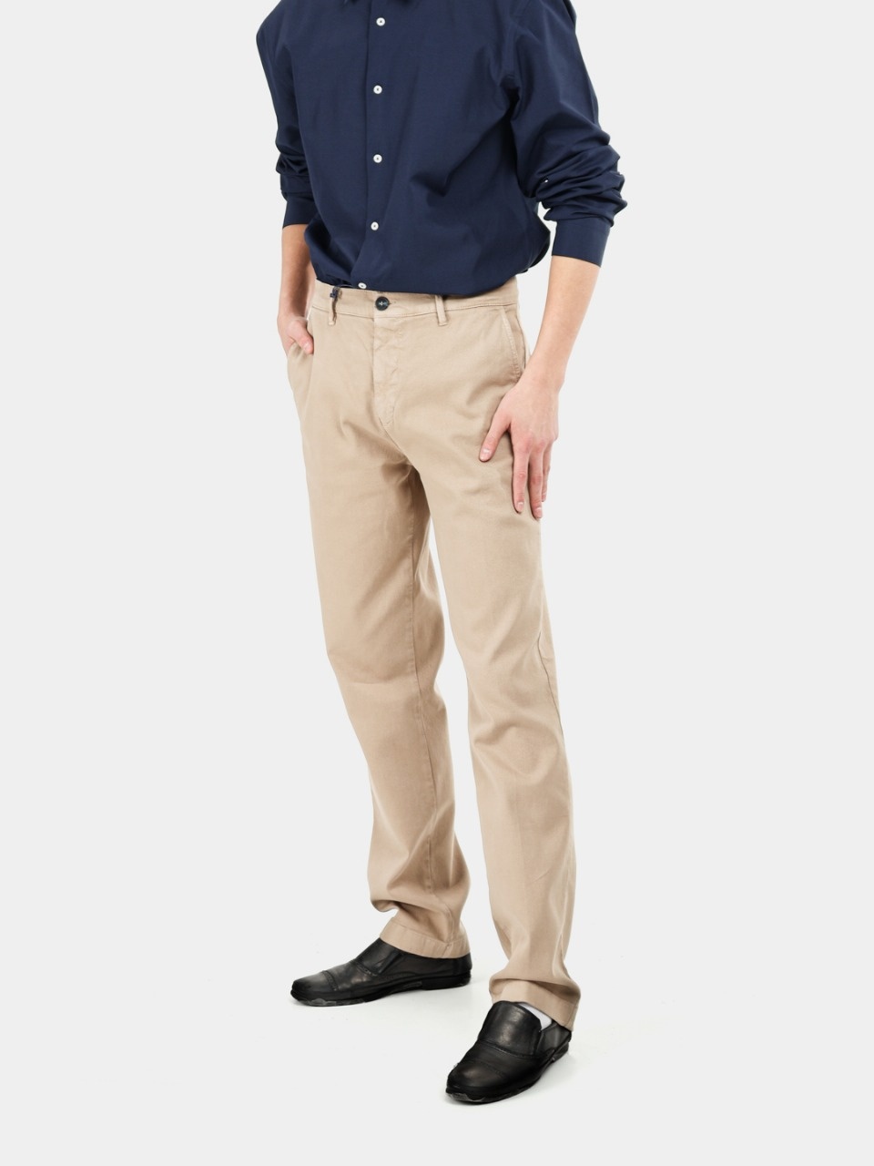 Классические брюки NAVIGARE NF8001 бежевый