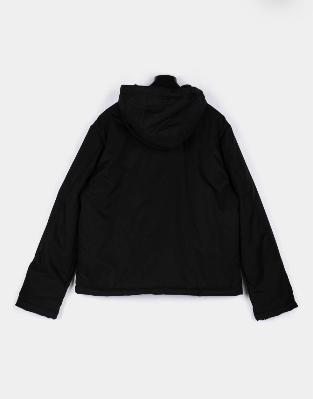 Зимняя куртка CoSTUME NATIONAL NMF59007GB 9904 черный