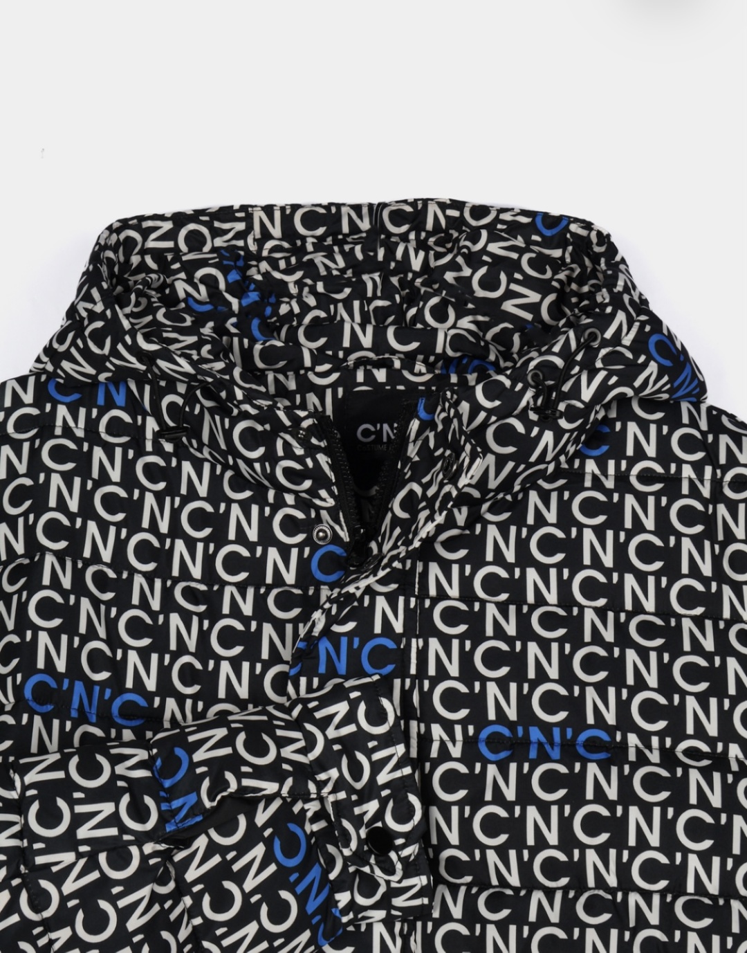 Зимняя куртка CoSTUME NATIONAL NMF59002PI 9901 мультиколор