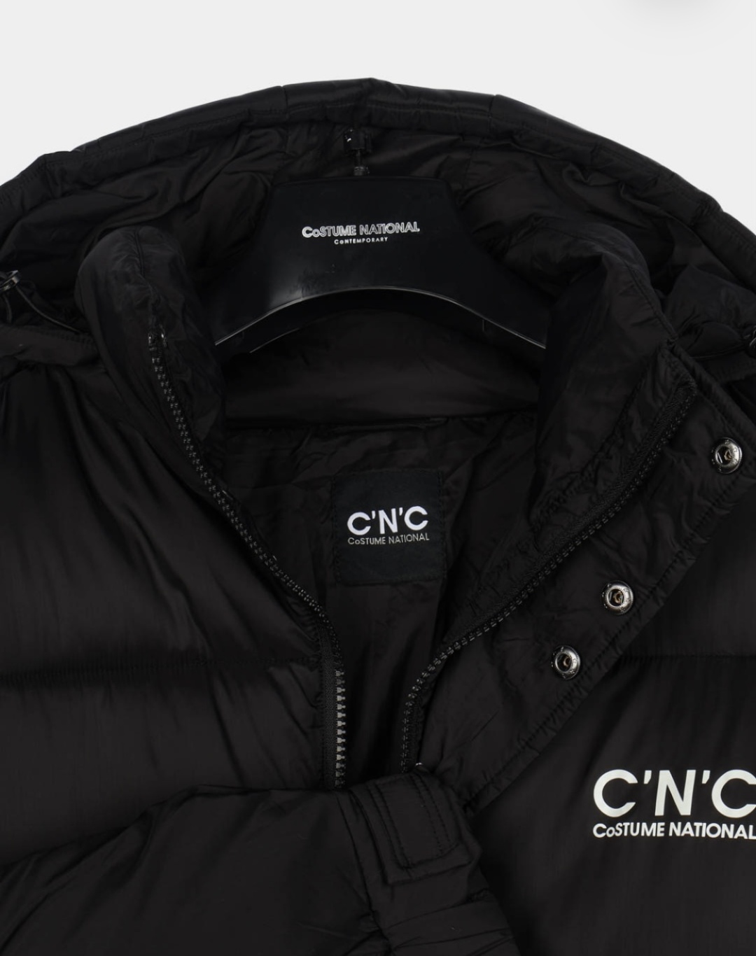 Зимняя куртка CoSTUME NATIONAL NMF59001PI 9900 черный