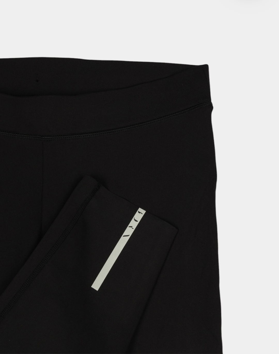 Леггинсы BORN IRTISH O22CS-H01-L черный