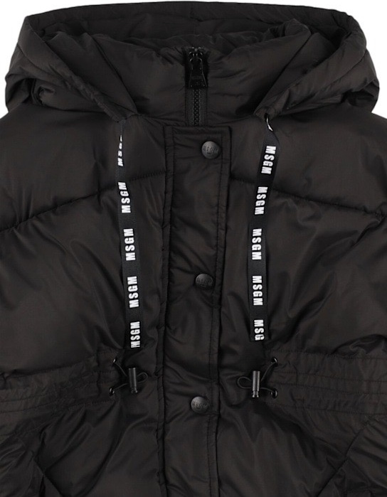 Зимняя куртка MSGM KID F4MSJGPF001 черный