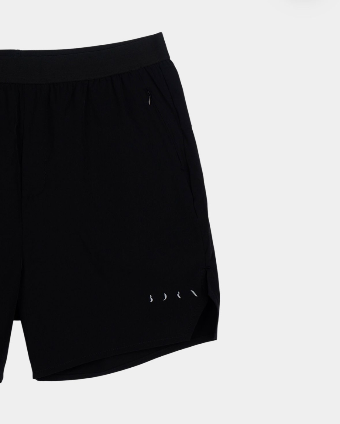 Спортивные шорты BORN MALAUI черный