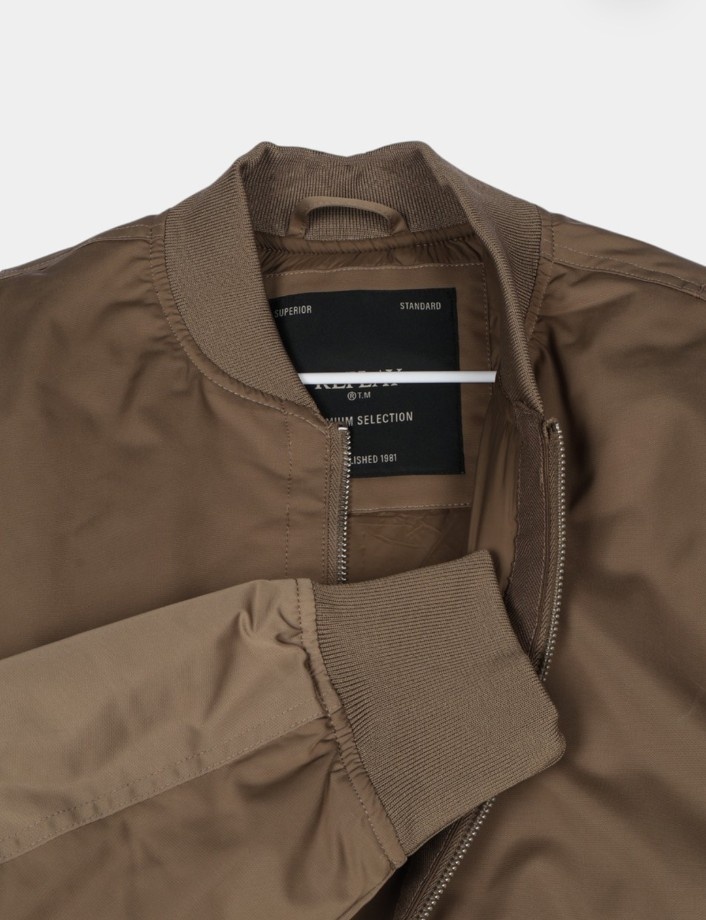 Ветровка Replay M8377P.000.84880 бежевый