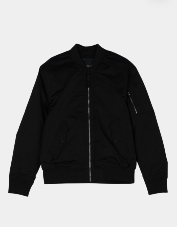 Ветровка Replay M8377P.000.84880 черный